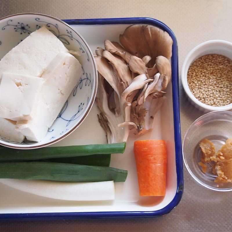 しっとりお豆腐炒めの自家製海苔巻き材料