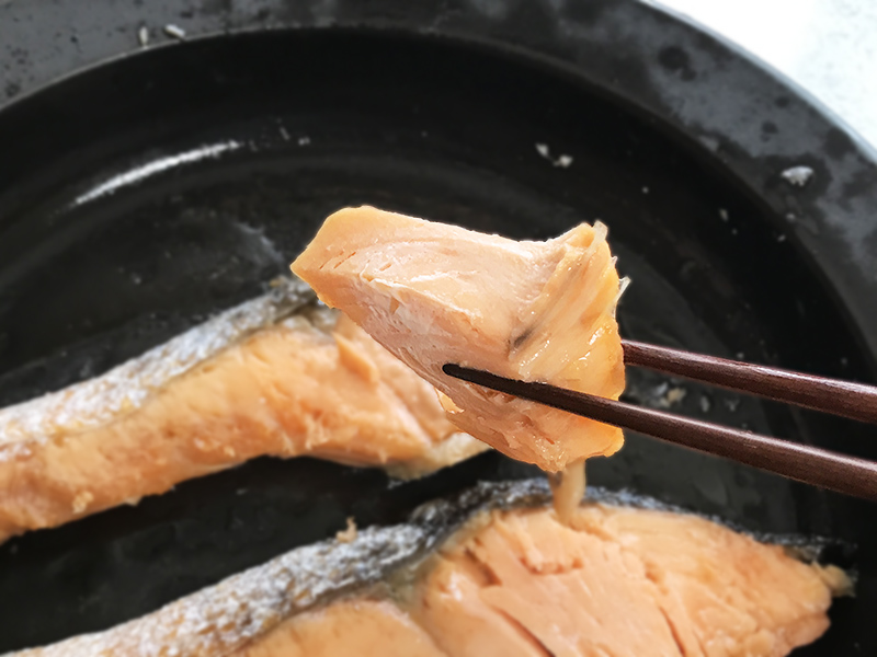 マジカリーノ発熱する皿で作った焼き魚